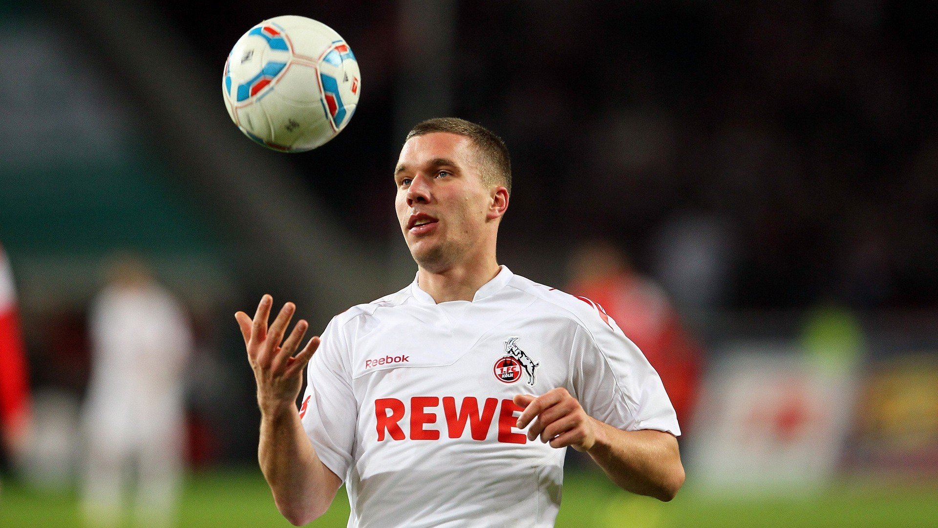 世界足协官员访华,推动国际合作,世界足协总部